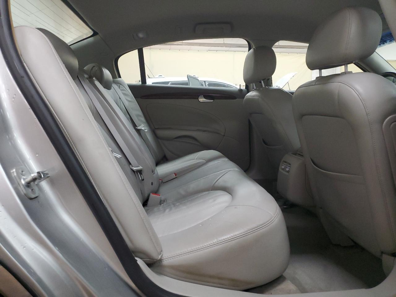 2006 BUICK Lucerne