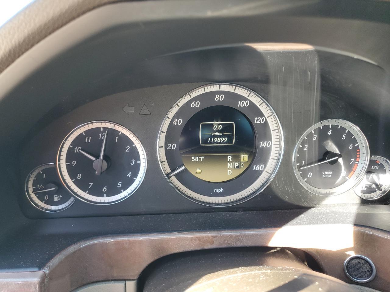2012 MERCEDES-BENZ E-Class