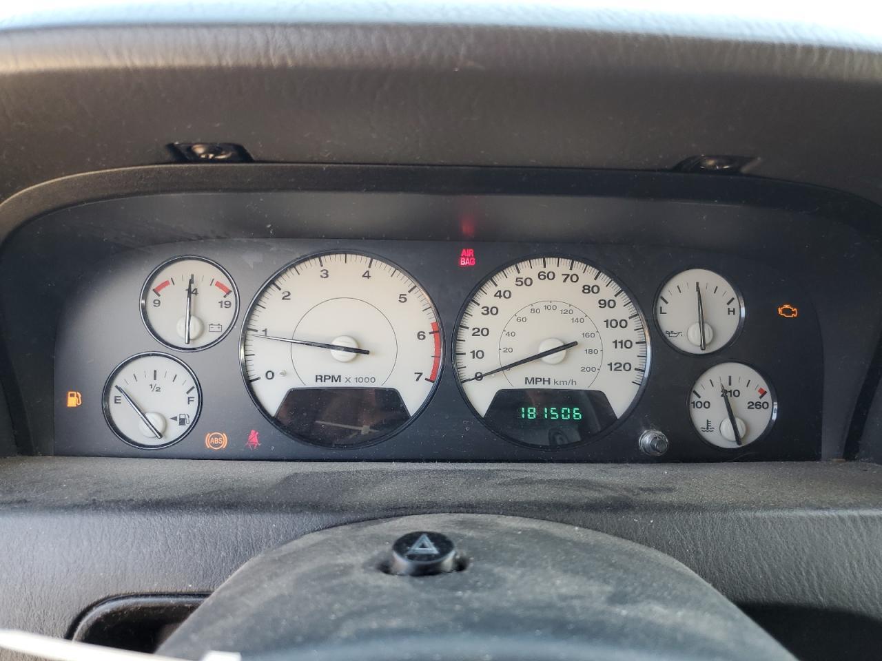 2002 JEEP Grand Cherokee