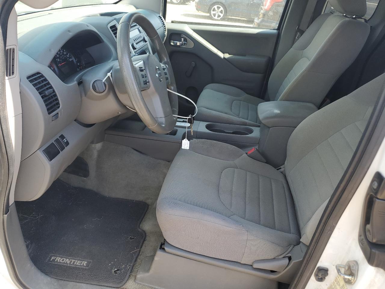 2016 NISSAN Frontier