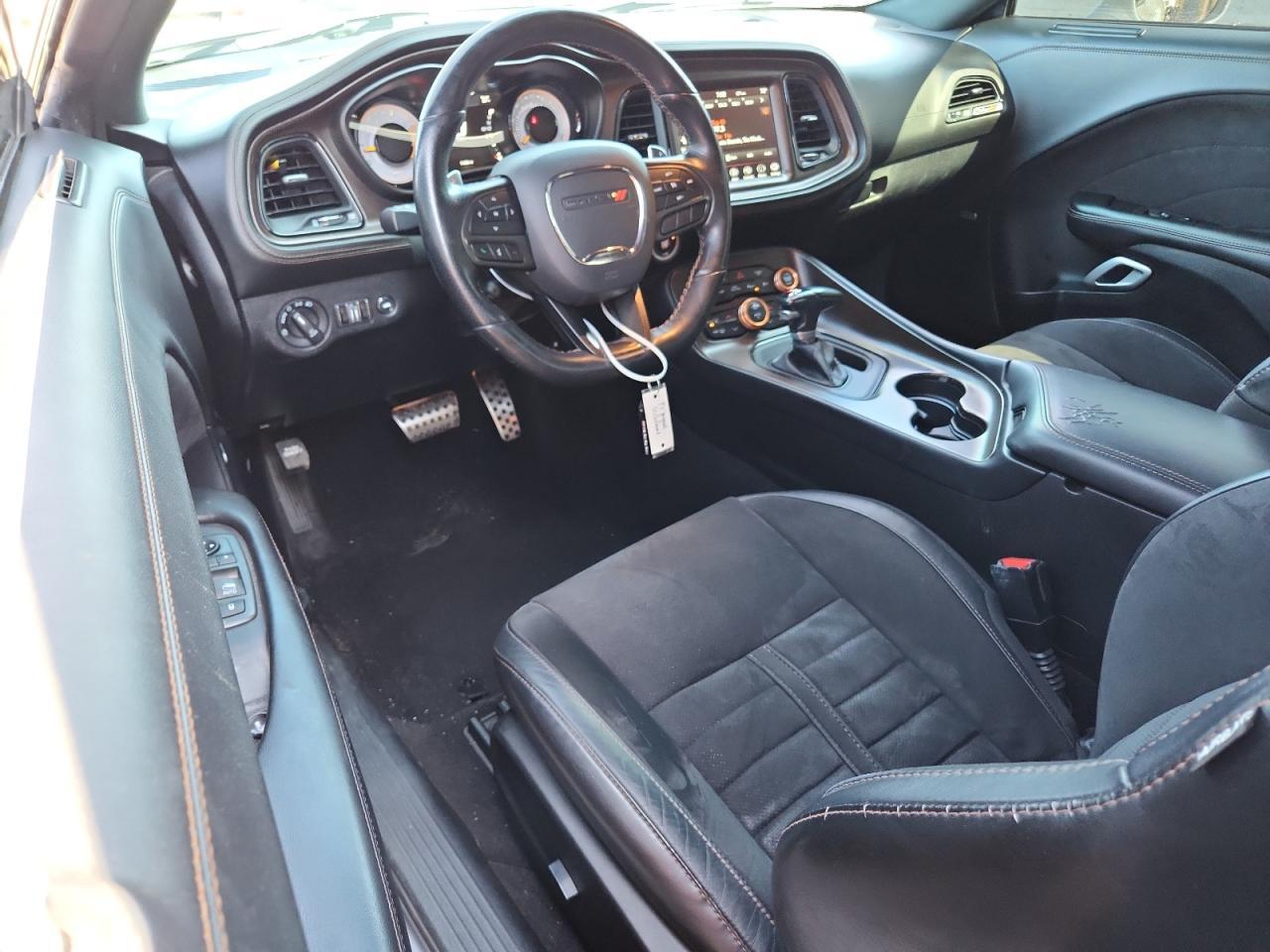 2020 DODGE Challenger