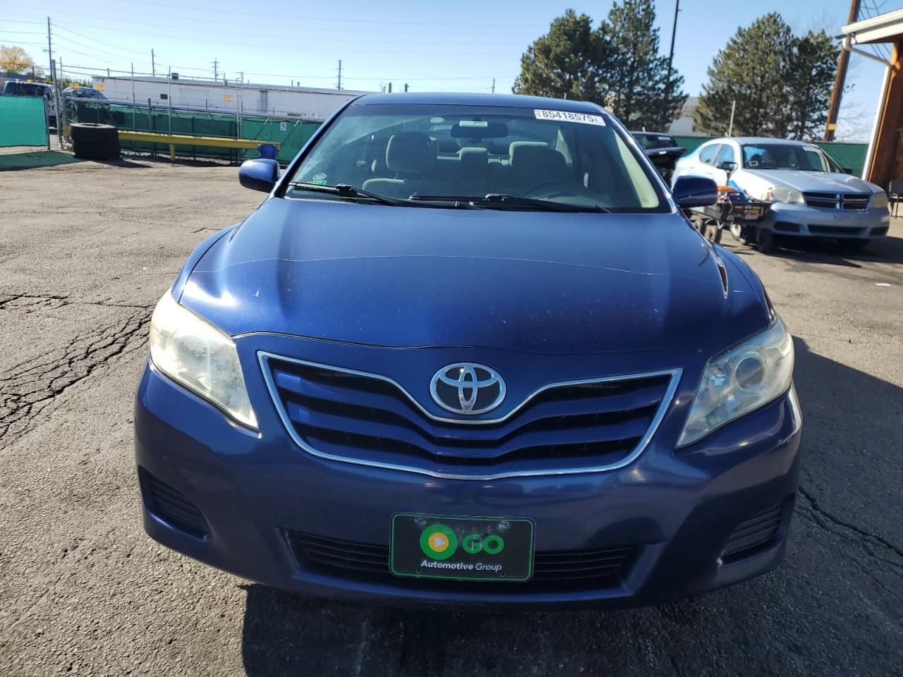 2011 TOYOTA CAMRY