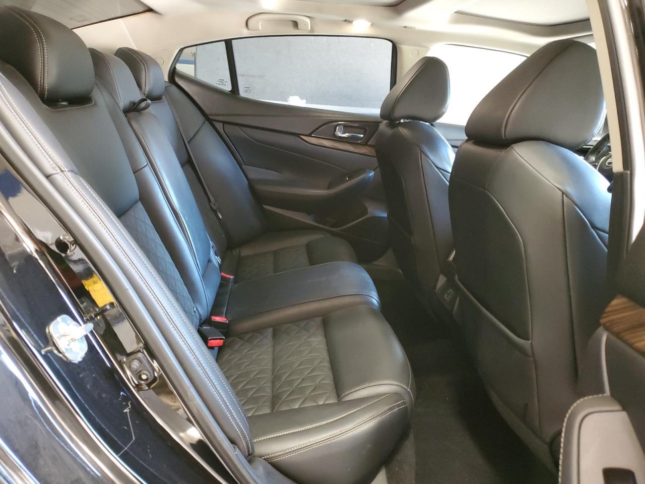 2018 NISSAN Maxima