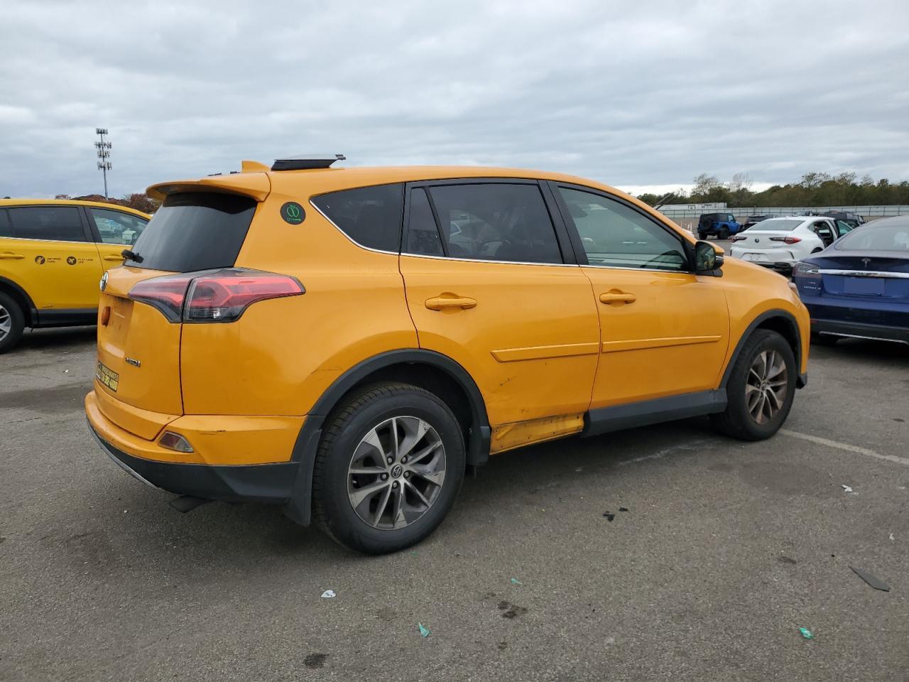 2017 TOYOTA RAV4