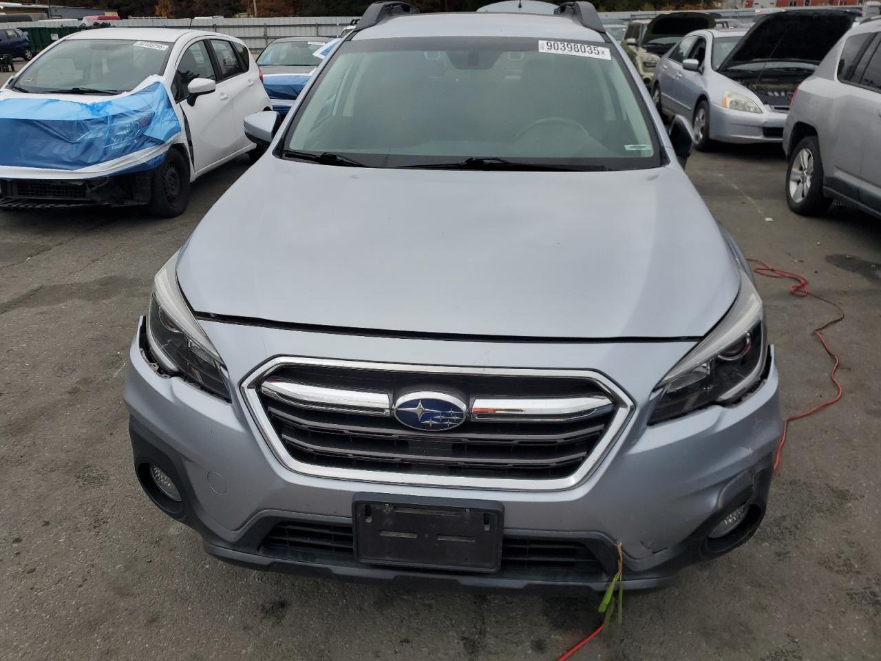 2019 SUBARU Outback