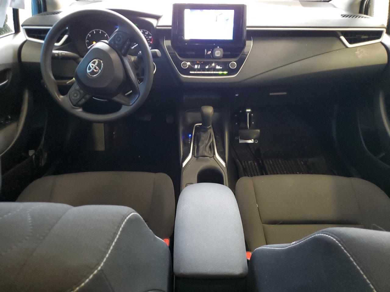2025 TOYOTA COROLLA