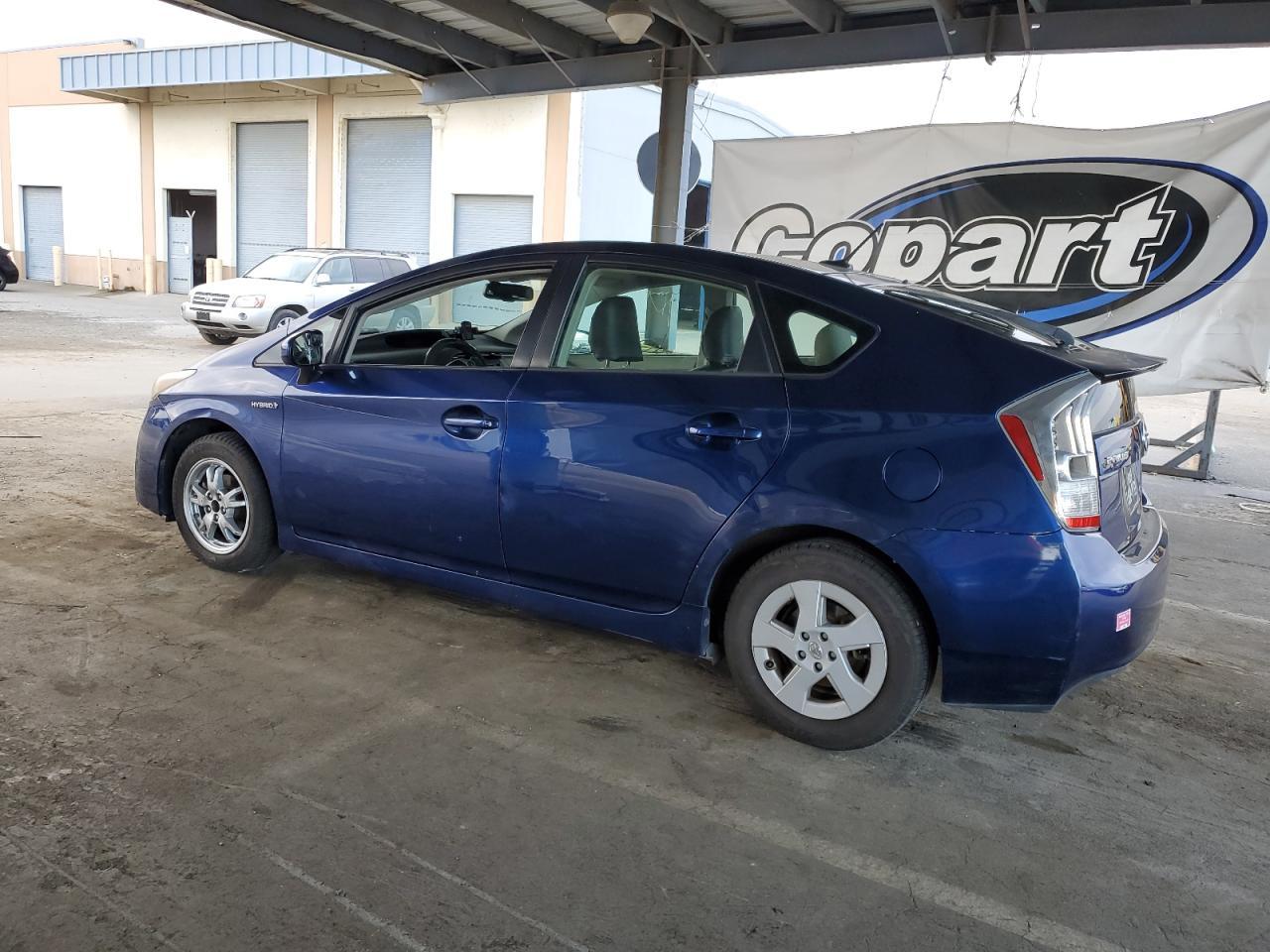 2011 TOYOTA PRIUS