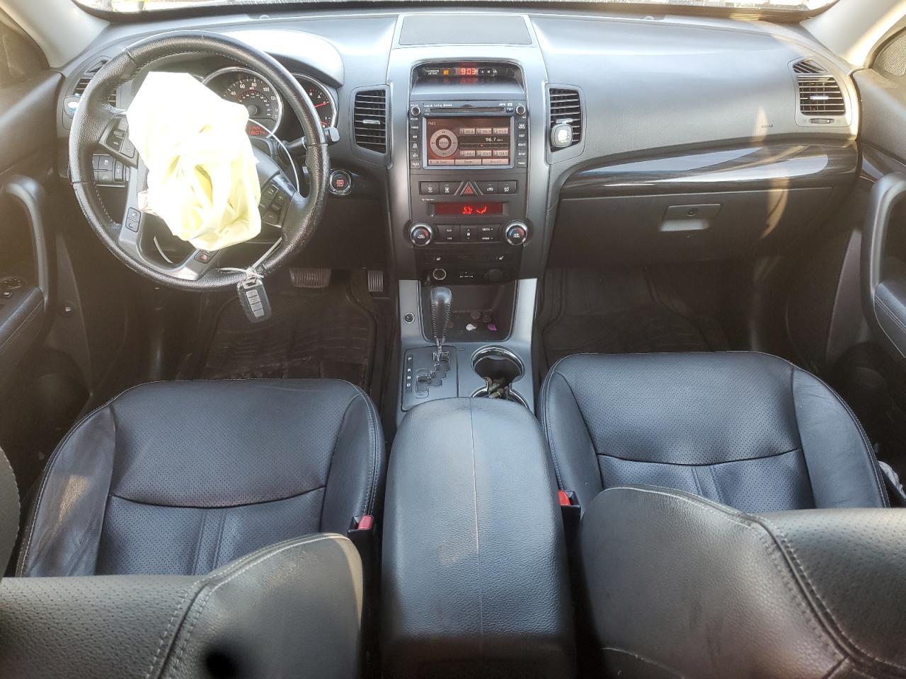 2011 KIA SORENTO