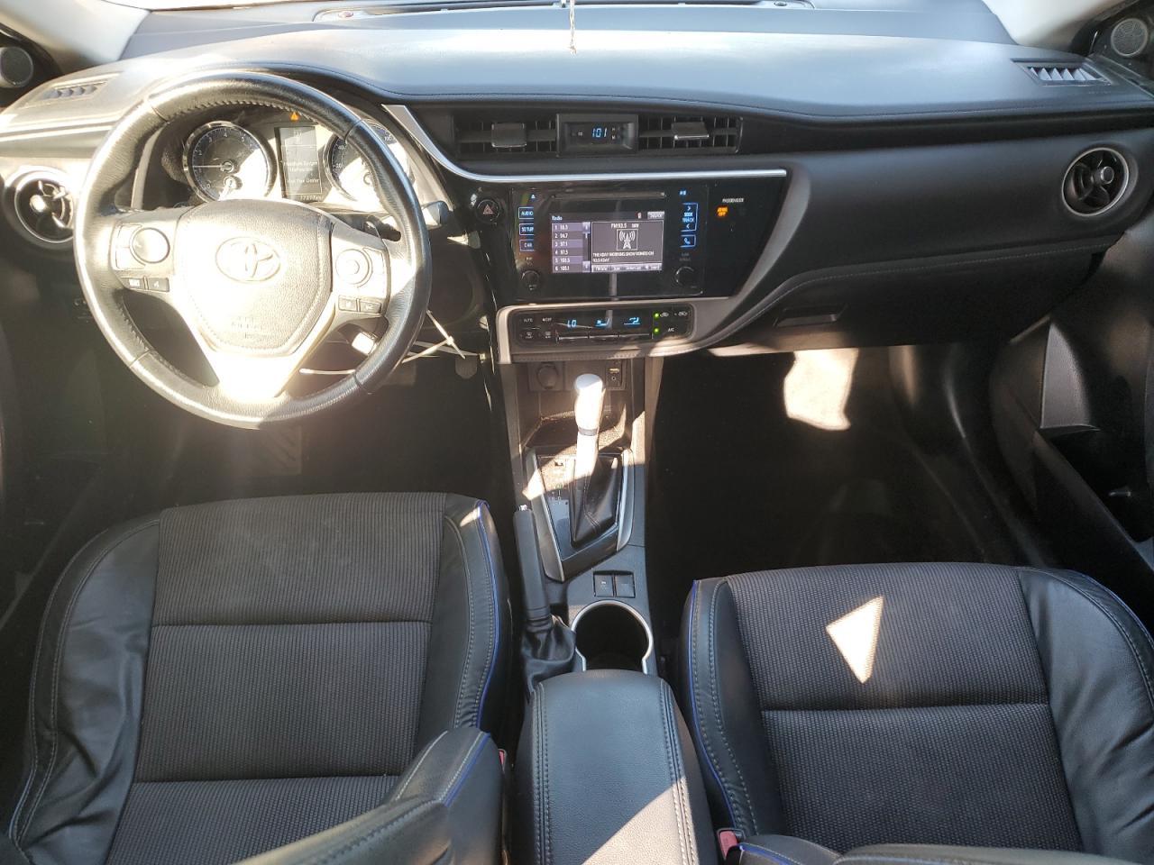 2017 TOYOTA COROLLA