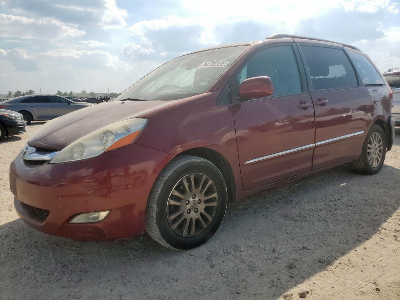 2007 TOYOTA SIENNA