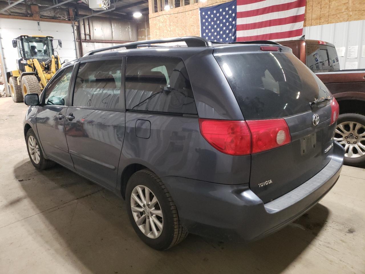 2008 TOYOTA SIENNA