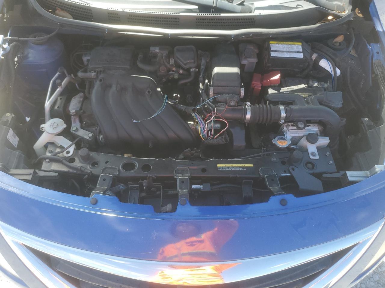 2017 NISSAN VERSA