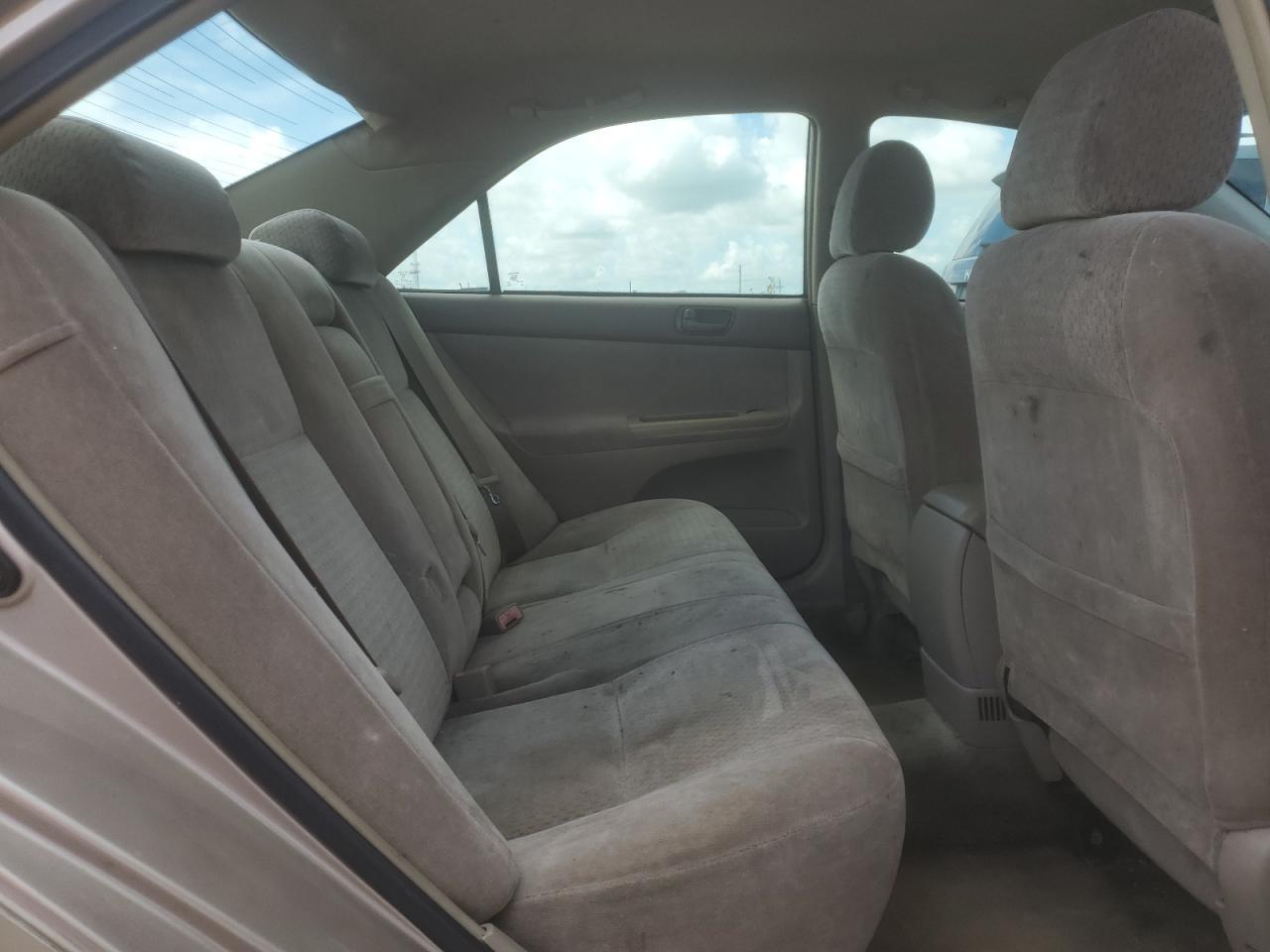 2002 TOYOTA CAMRY