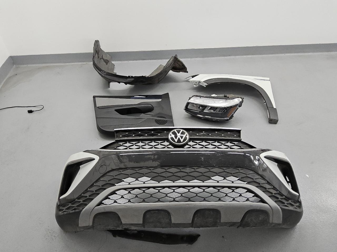 2024 VOLKSWAGEN Taos