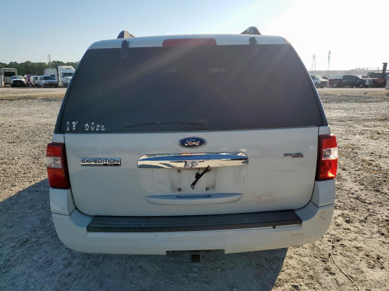 2008 FORD Expedition