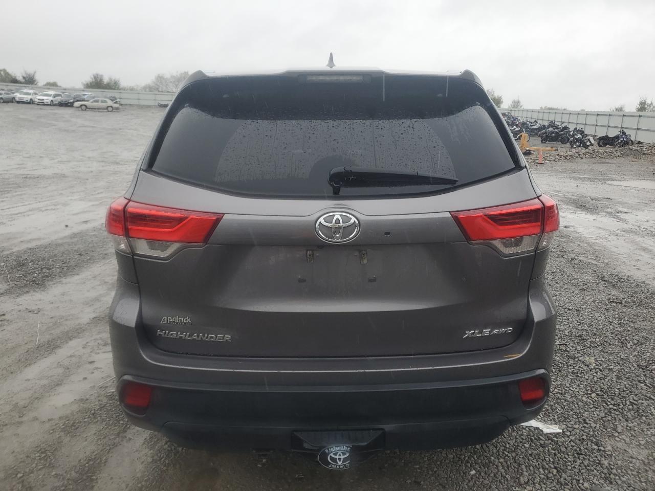 2019 TOYOTA HIGHLANDER