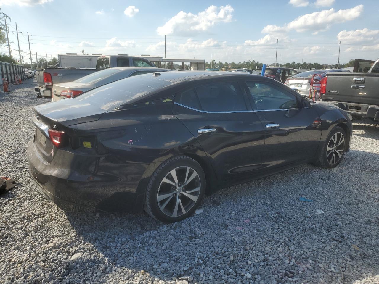 2016 NISSAN Maxima