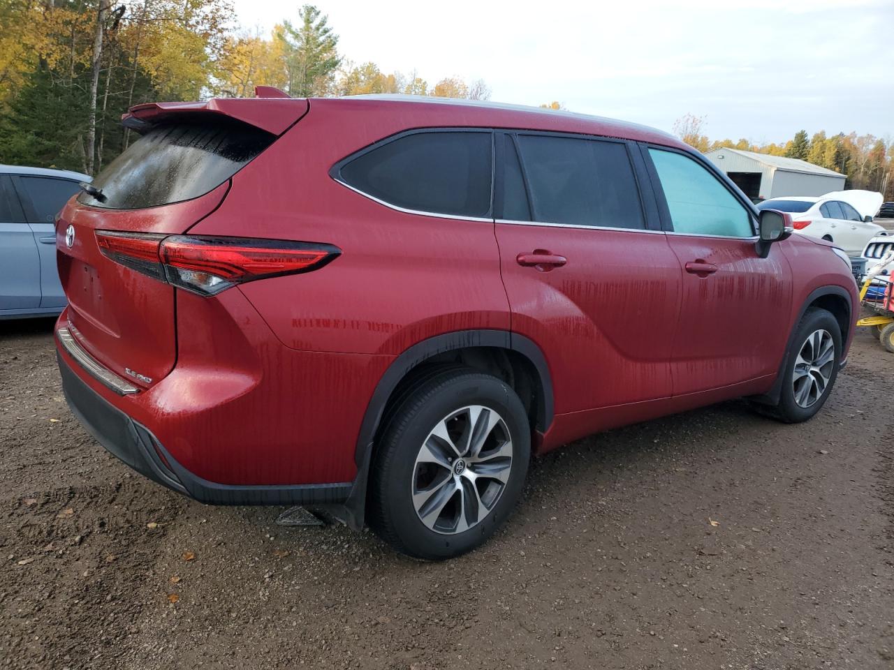 2022 TOYOTA HIGHLANDER