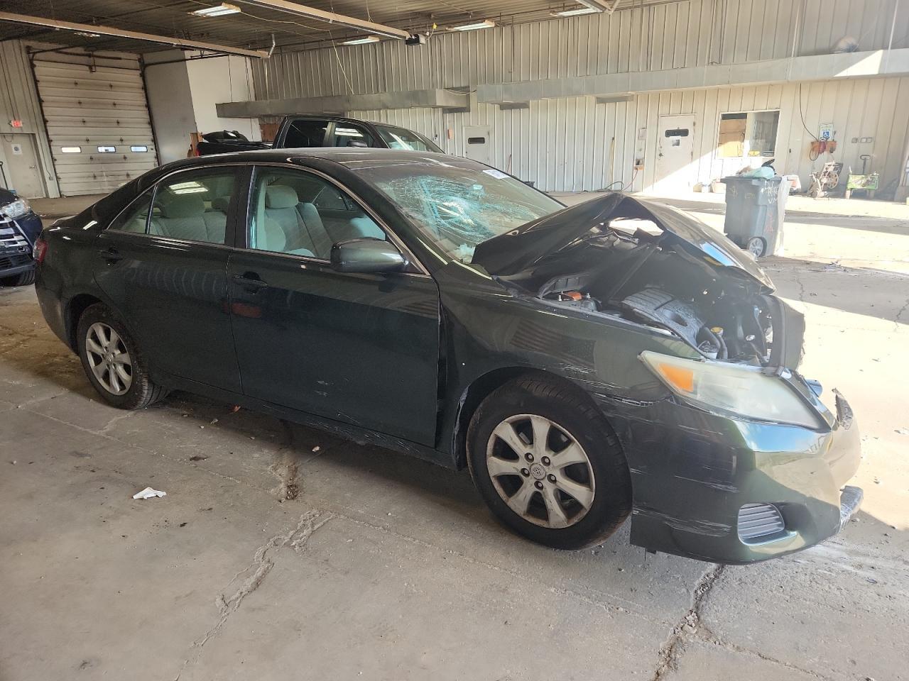 2010 TOYOTA CAMRY
