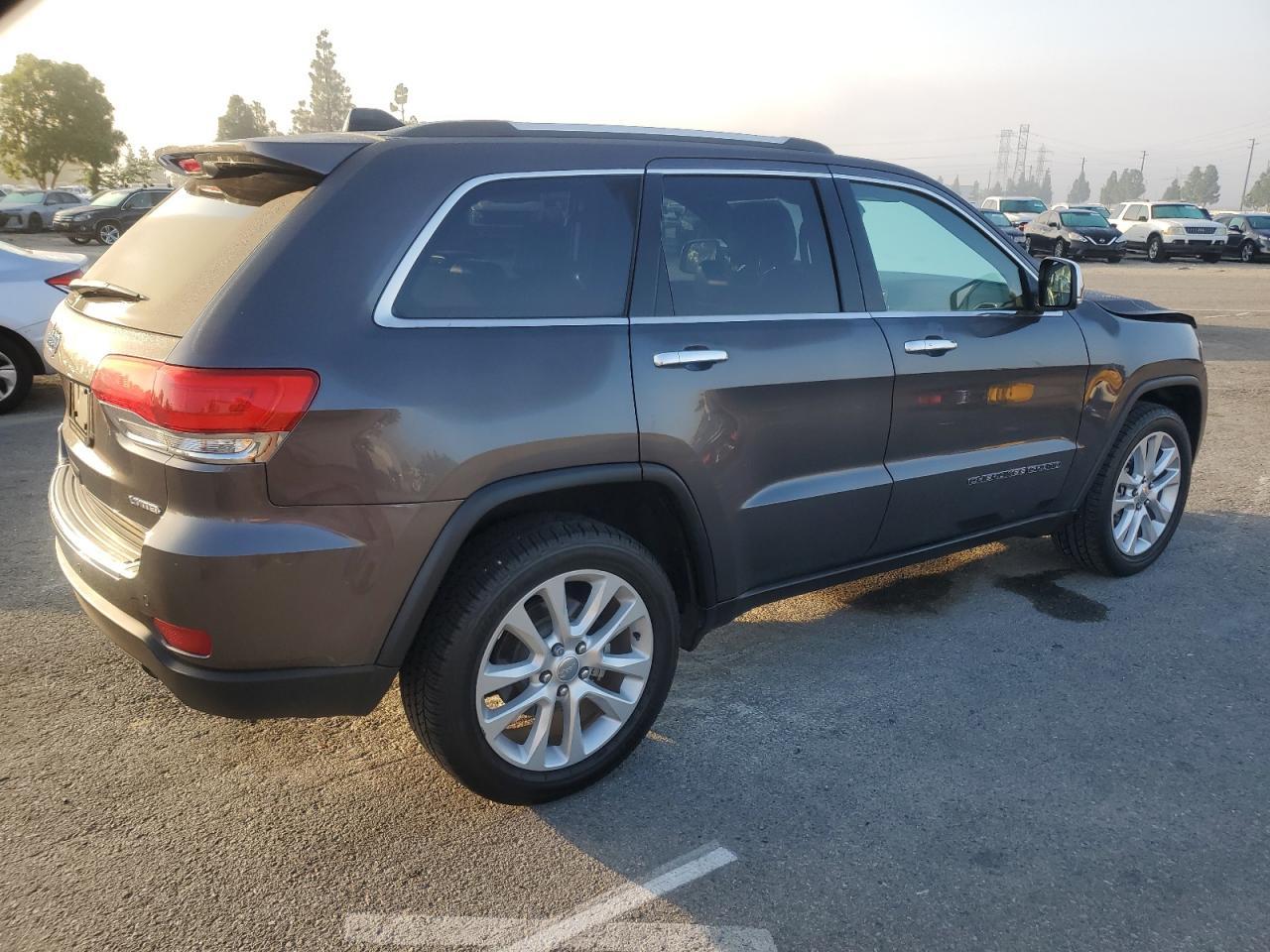 2017 JEEP Grand Cherokee