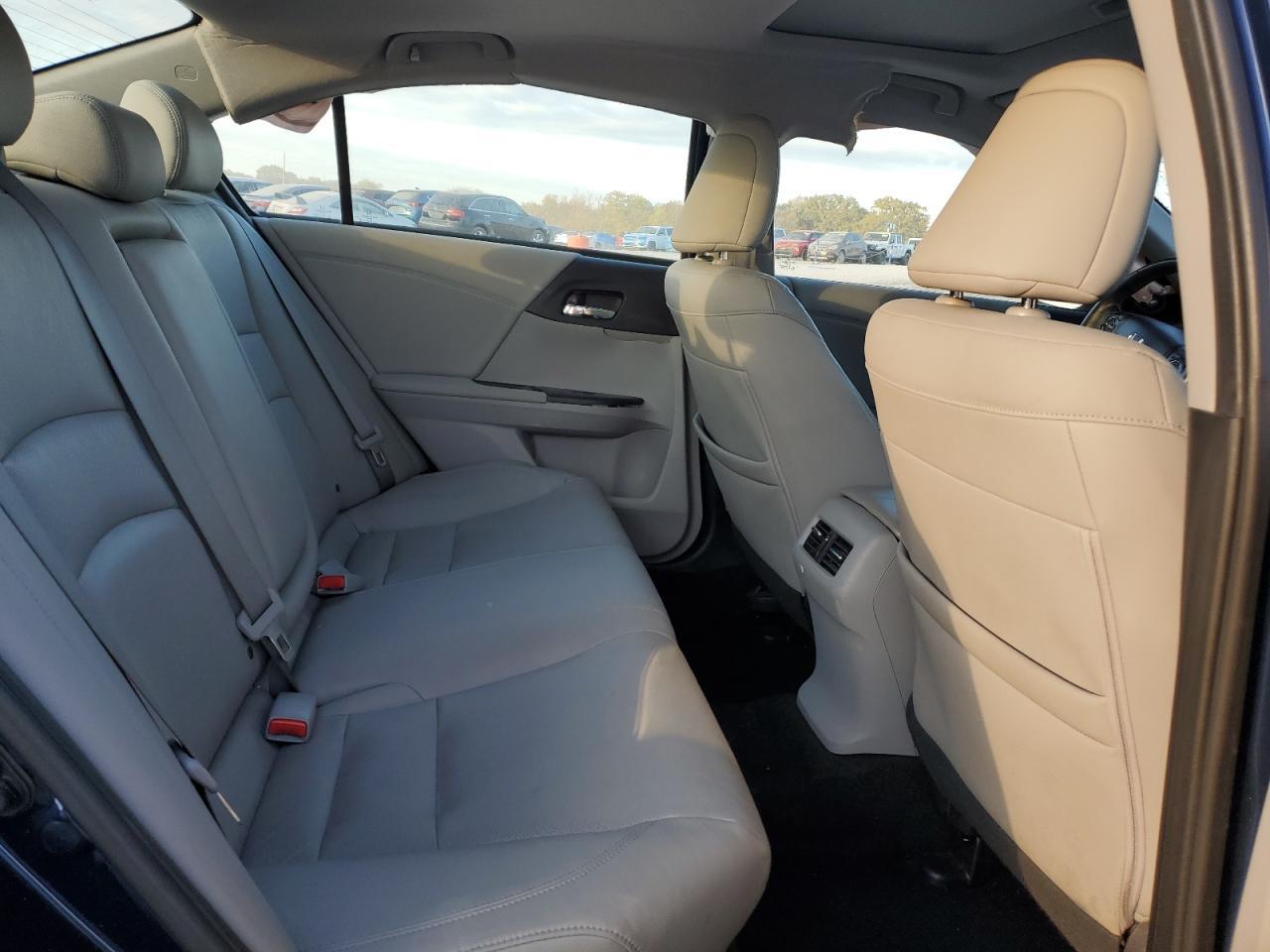 2015 HONDA ACCORD