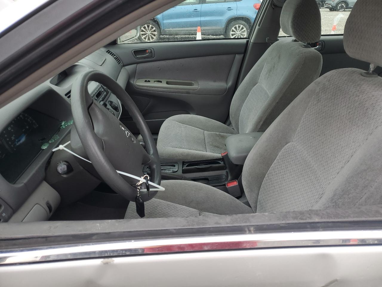 2002 TOYOTA CAMRY
