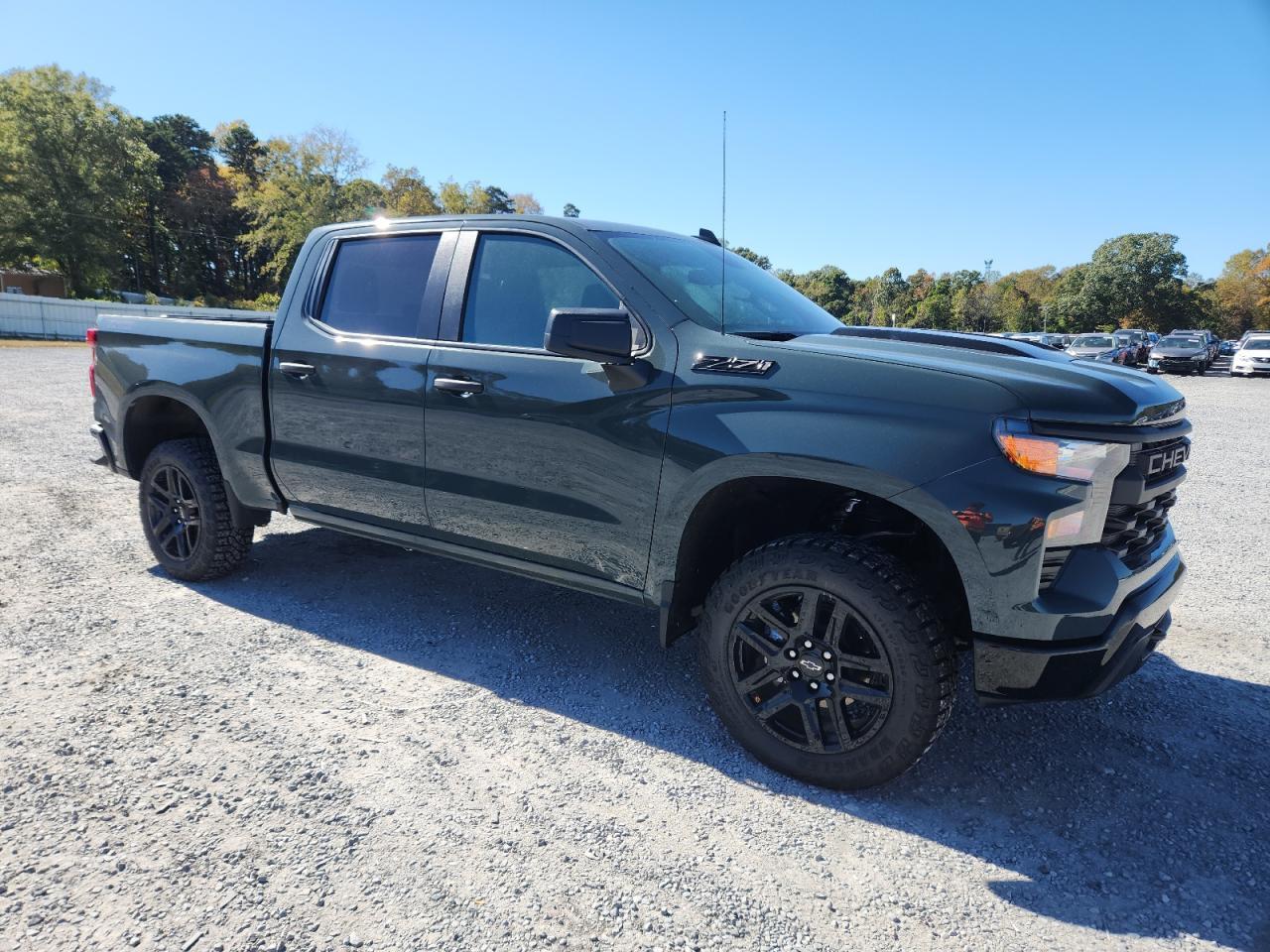 2025 CHEVROLET Silverado