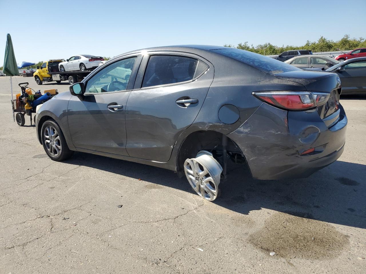 2017 TOYOTA YARIS