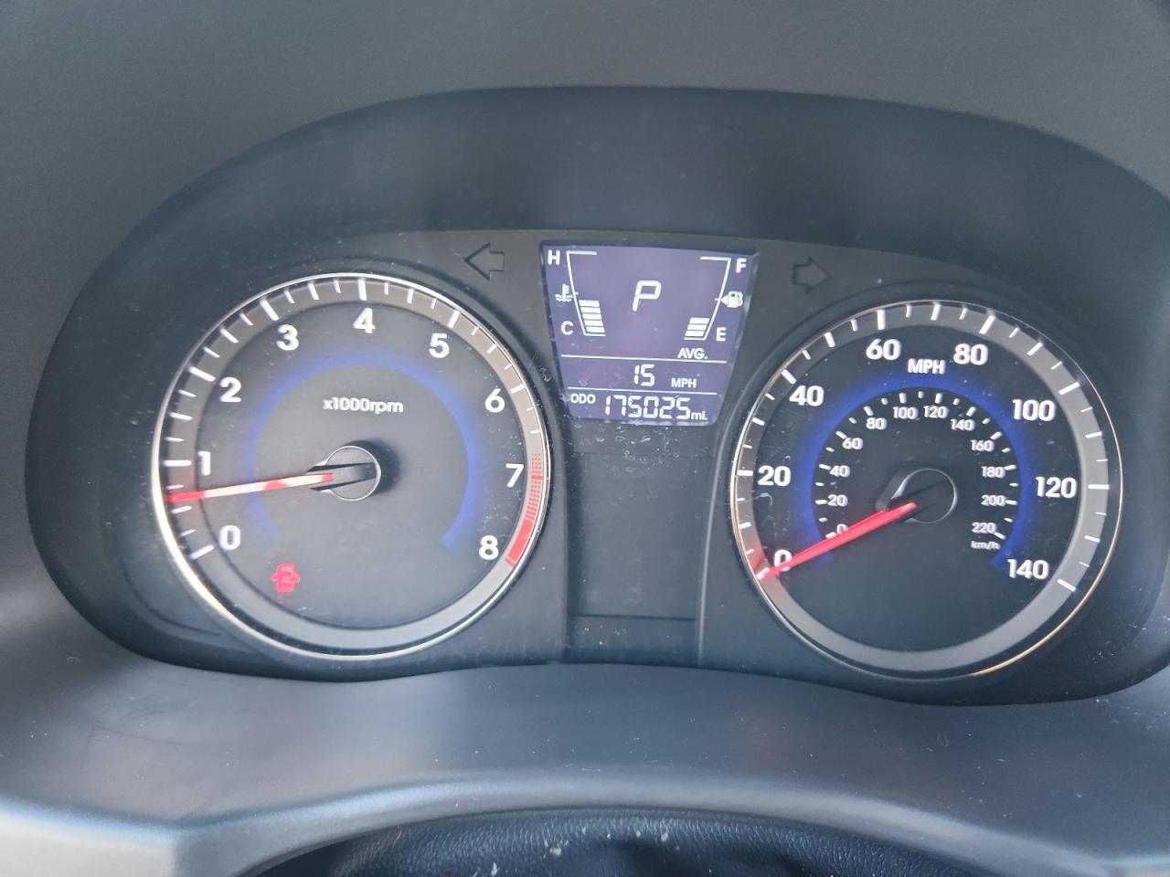2013 HYUNDAI ACCENT