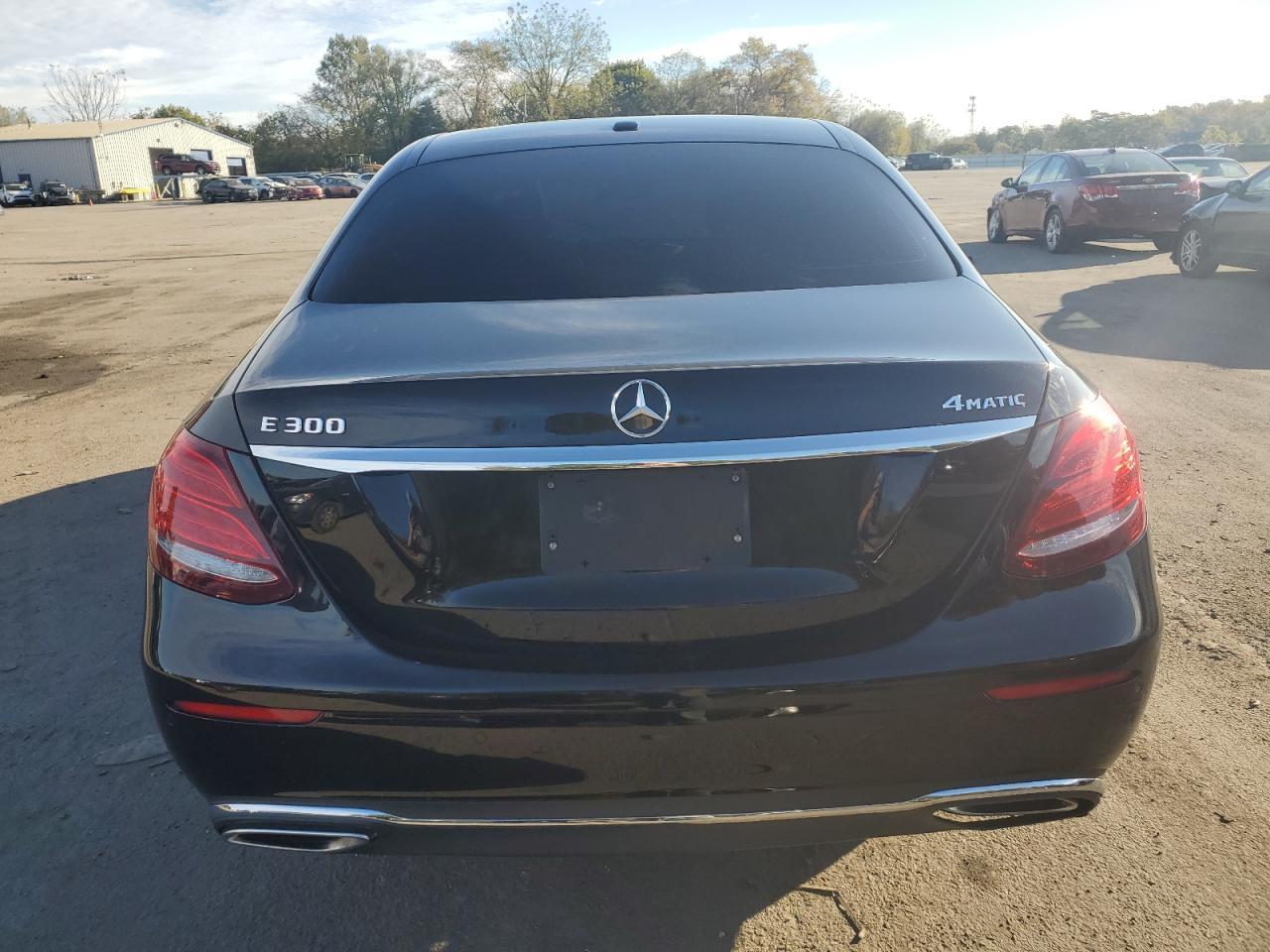 2018 MERCEDES-BENZ E-Class