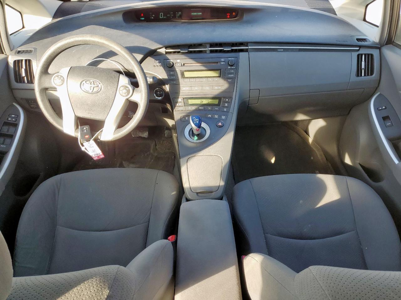 2010 TOYOTA PRIUS