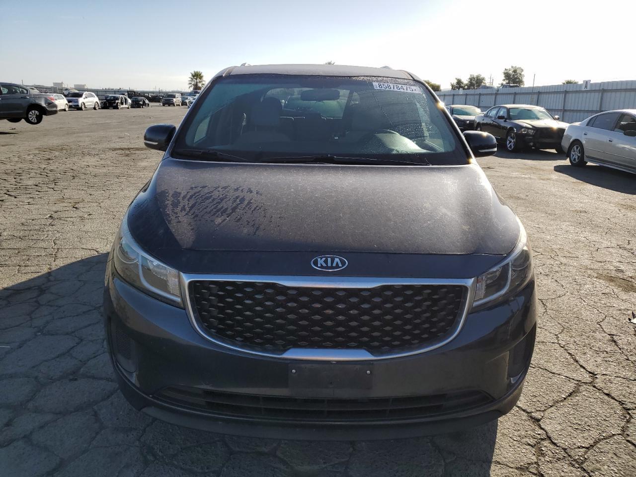 2016 KIA SEDONA