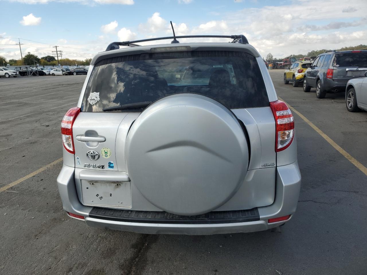 2012 TOYOTA RAV4