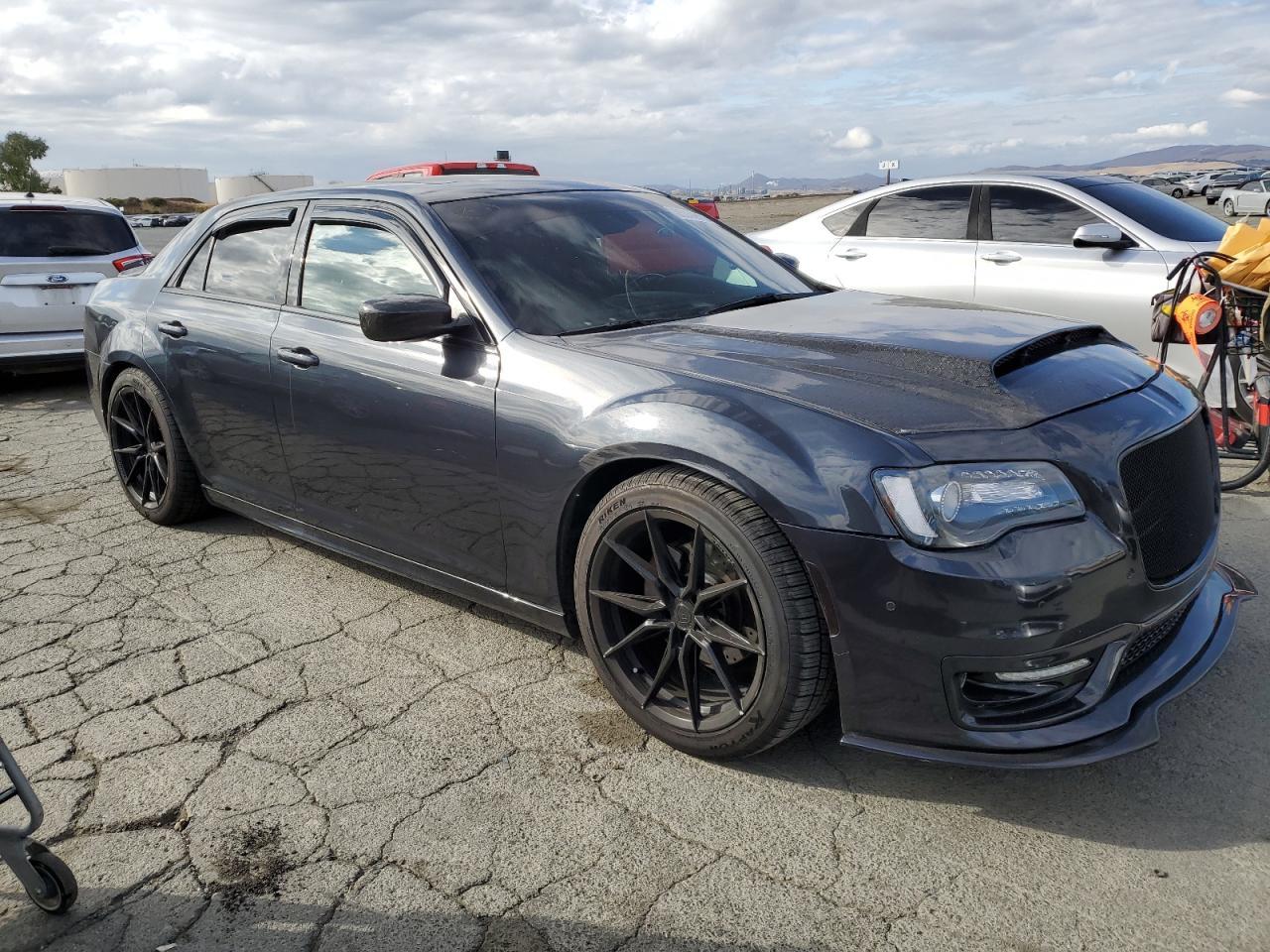 2018 CHRYSLER 300