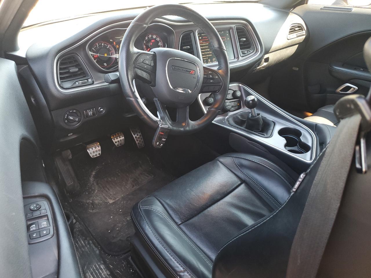 2016 DODGE Challenger