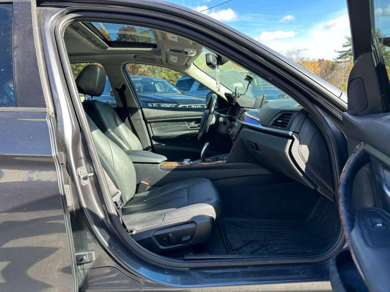 2013 BMW 3 SERIES