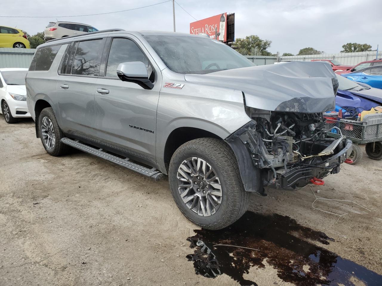 2025 CHEVROLET Suburban