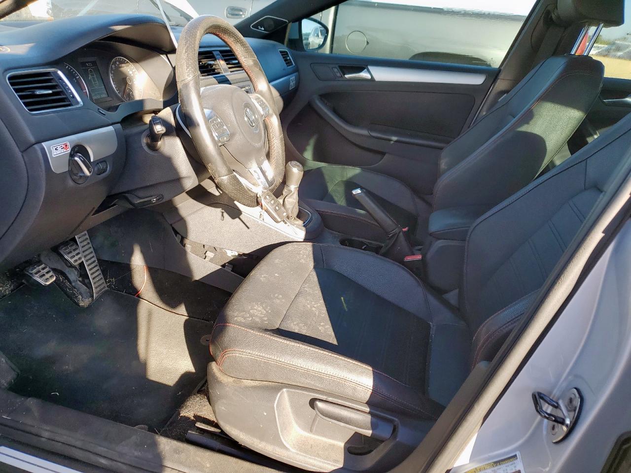 2012 VOLKSWAGEN JETTA