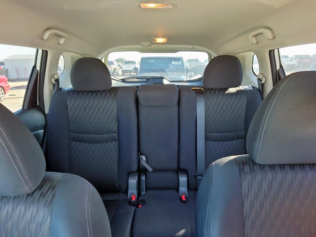 2018 NISSAN ROGUE