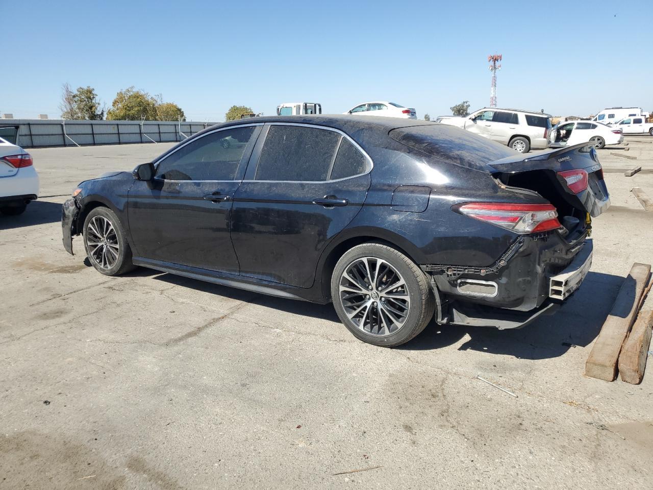 2018 TOYOTA CAMRY