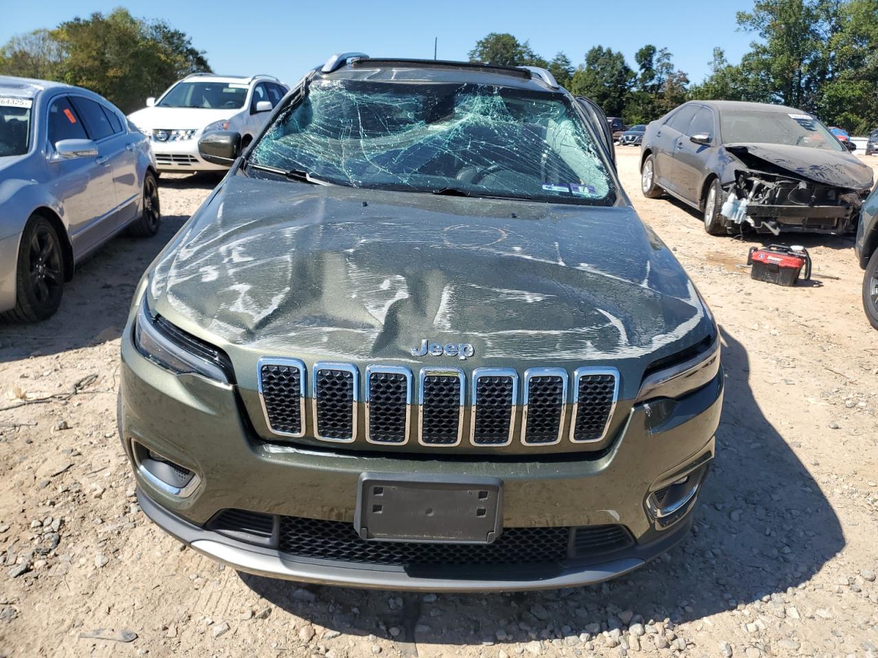 2019 JEEP CHEROKEE