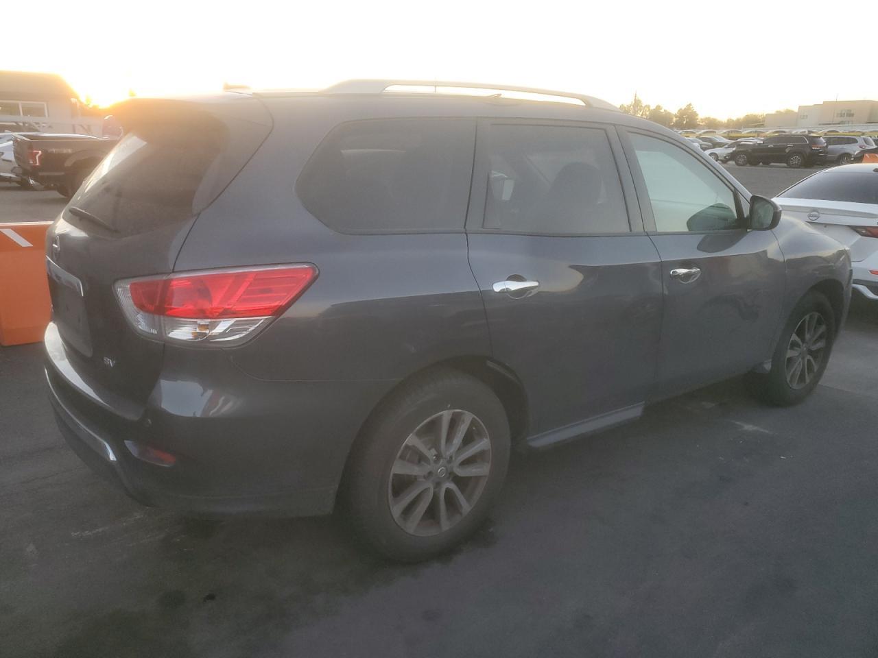 2014 NISSAN PATHFINDER