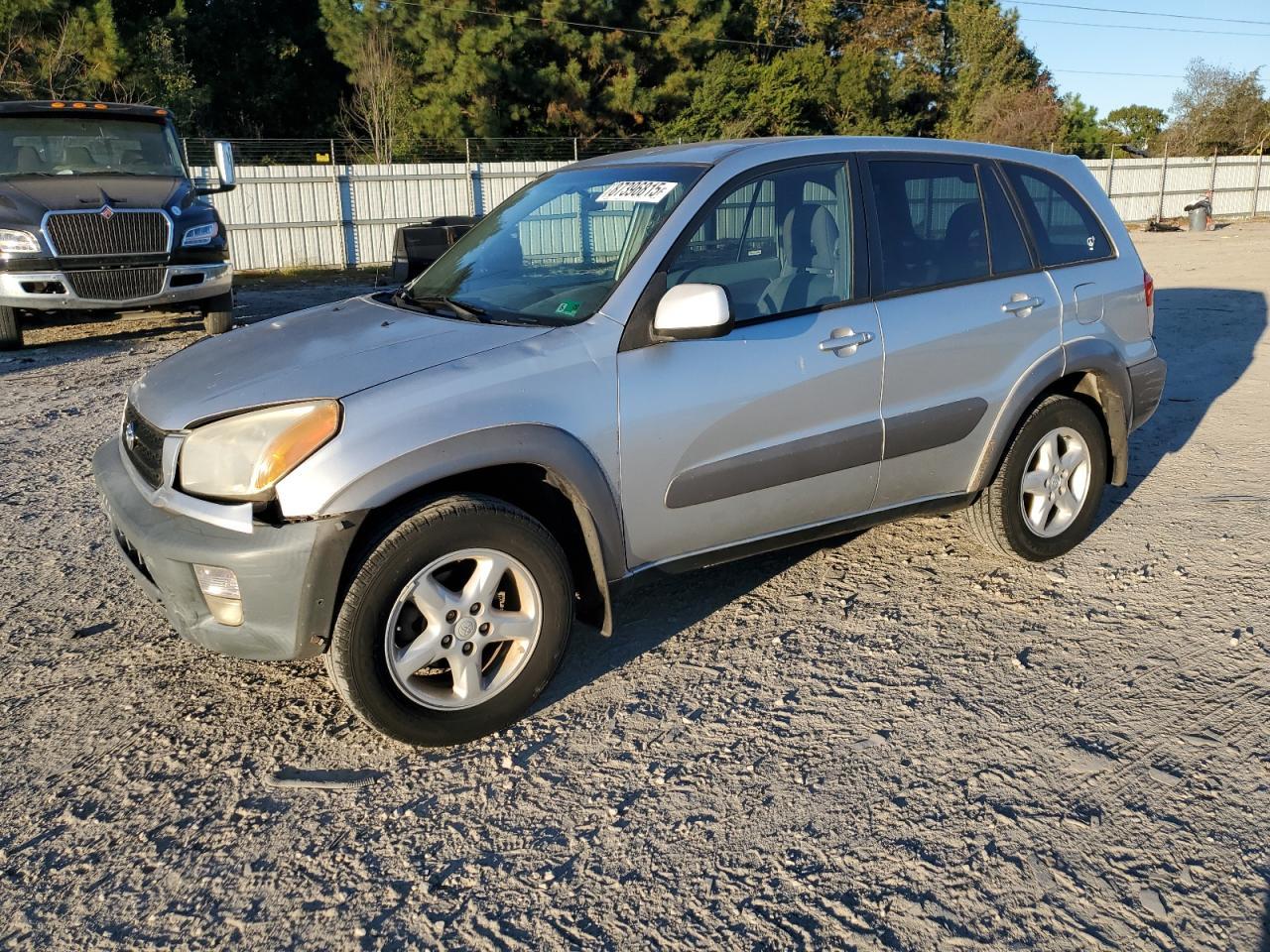 2001 TOYOTA RAV4