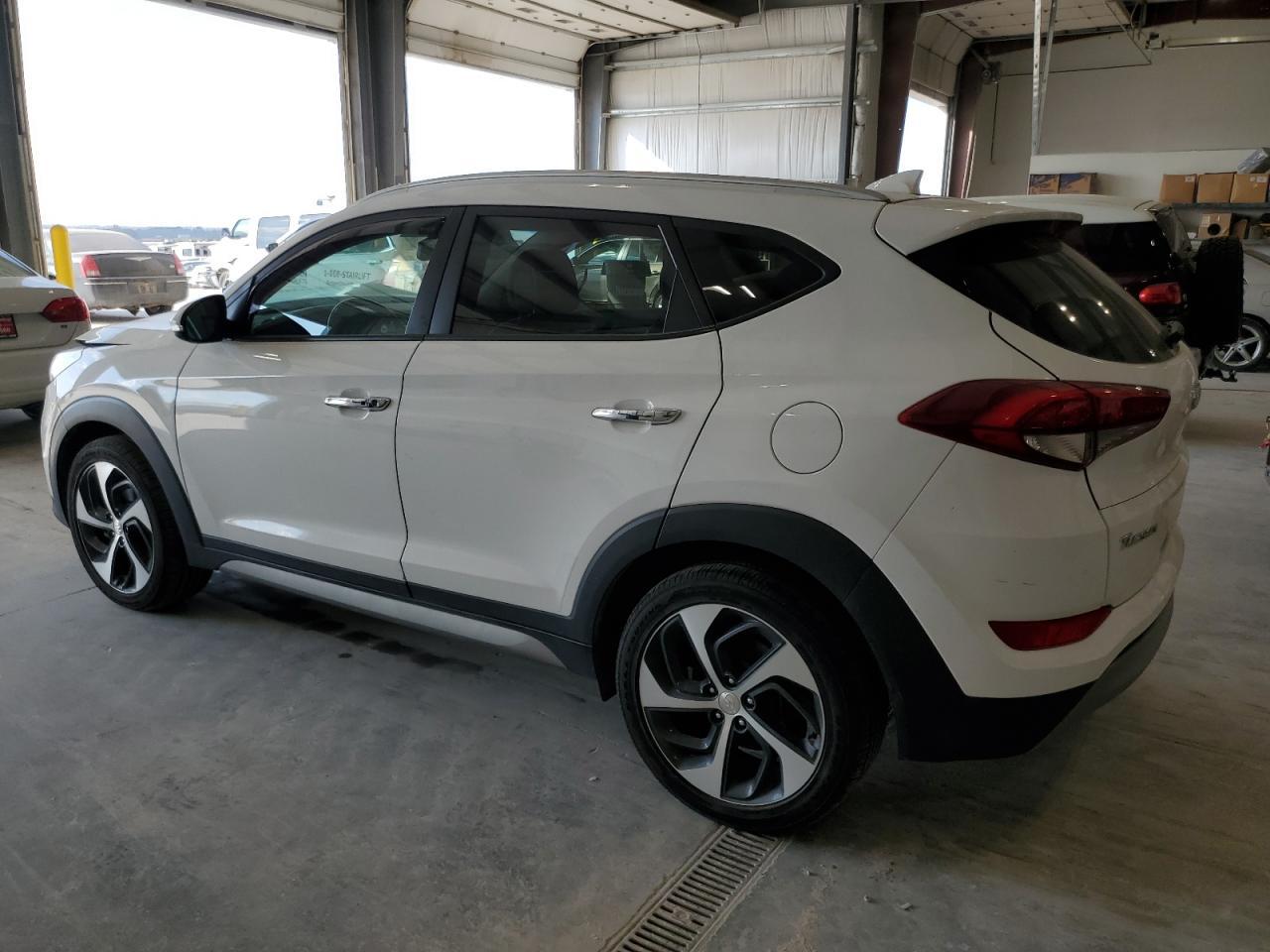 2017 HYUNDAI TUCSON