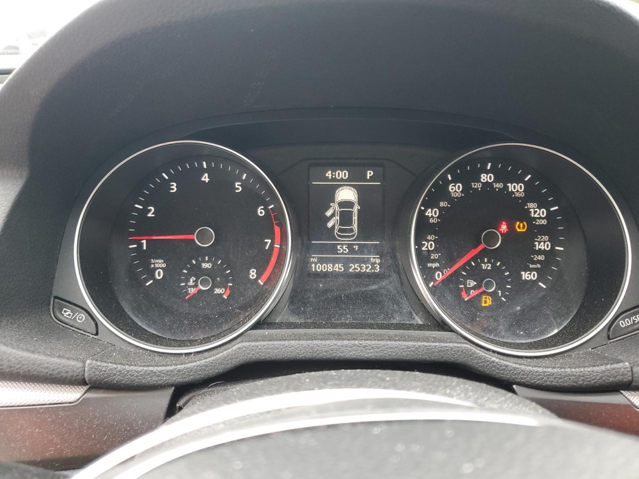 2018 VOLKSWAGEN Passat