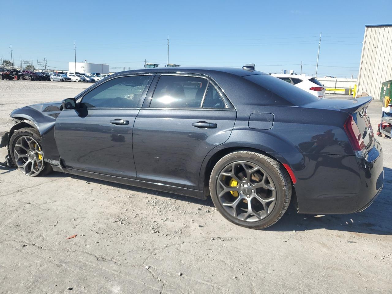 2019 CHRYSLER 300