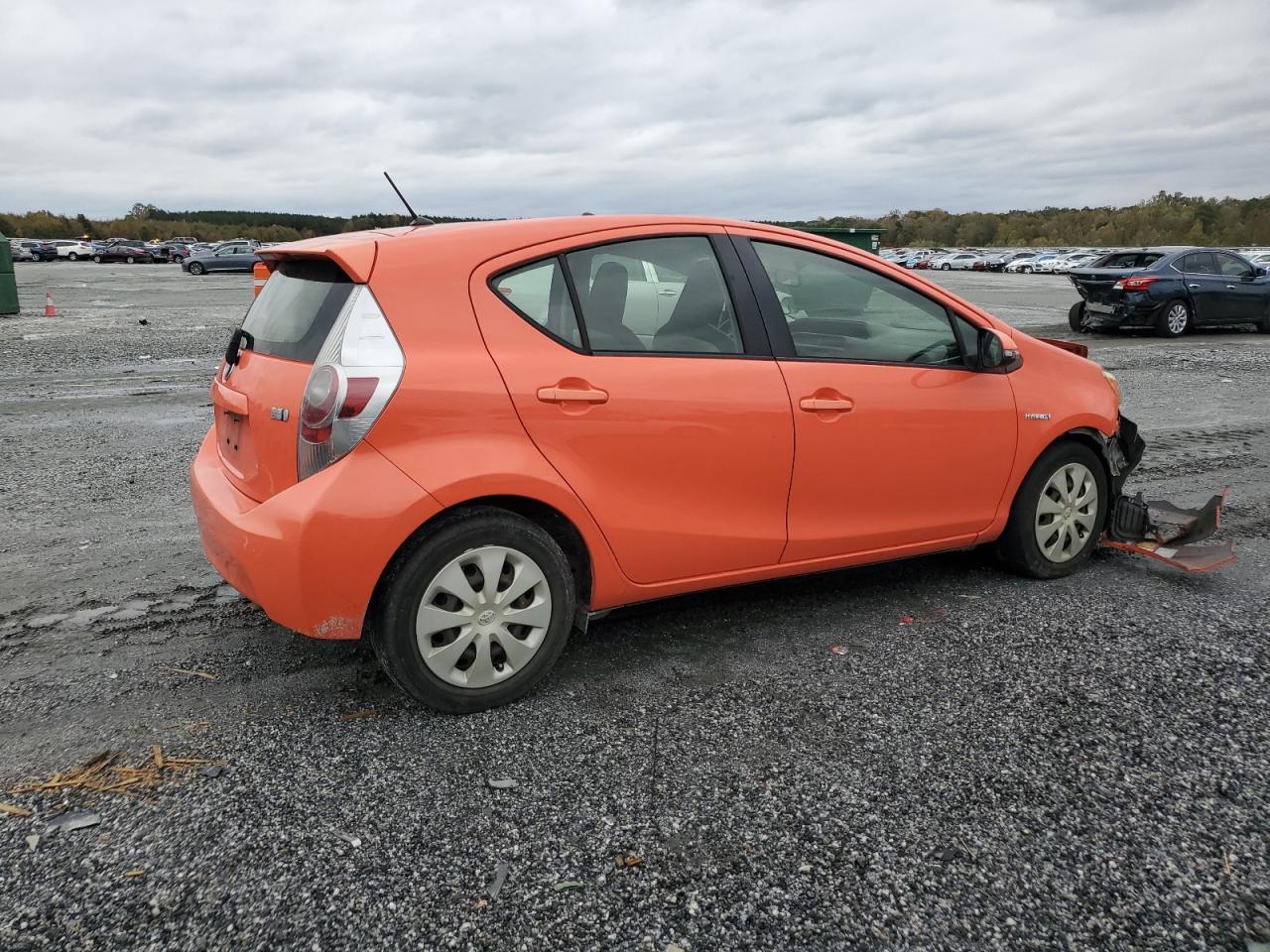 2014 TOYOTA Prius c
