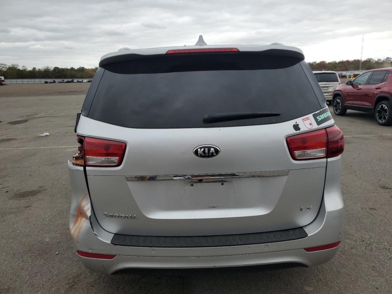 2017 KIA SEDONA