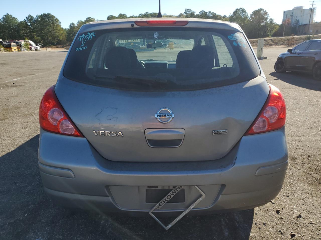 2012 NISSAN VERSA