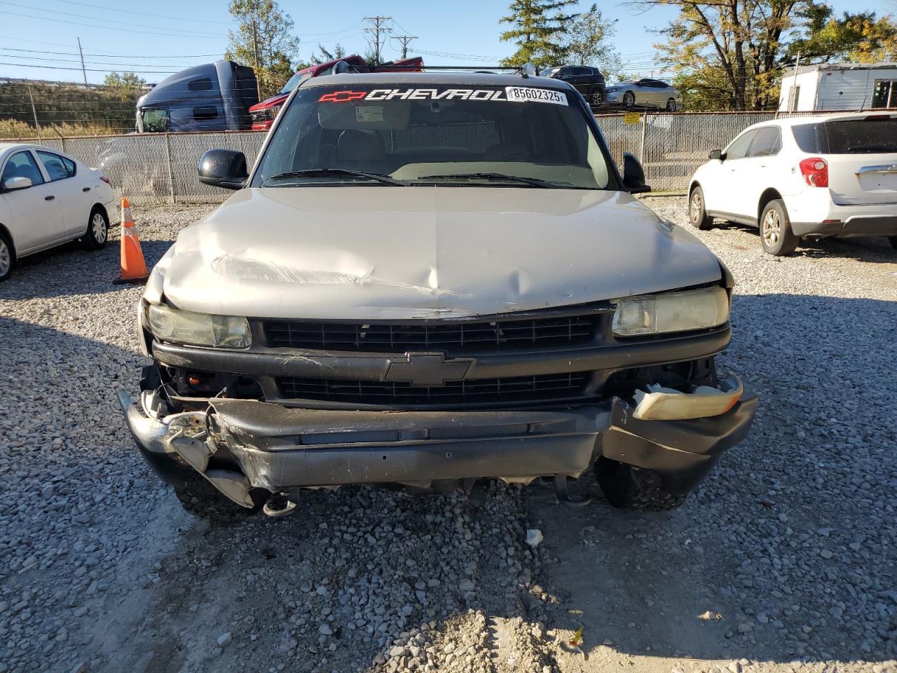 2002 CHEVROLET Tahoe